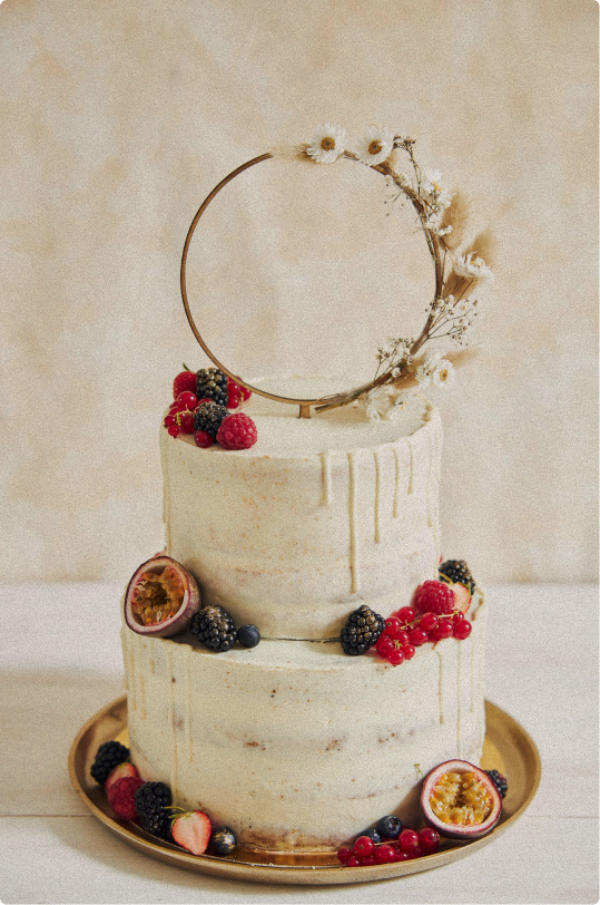 Artisan cake decoration